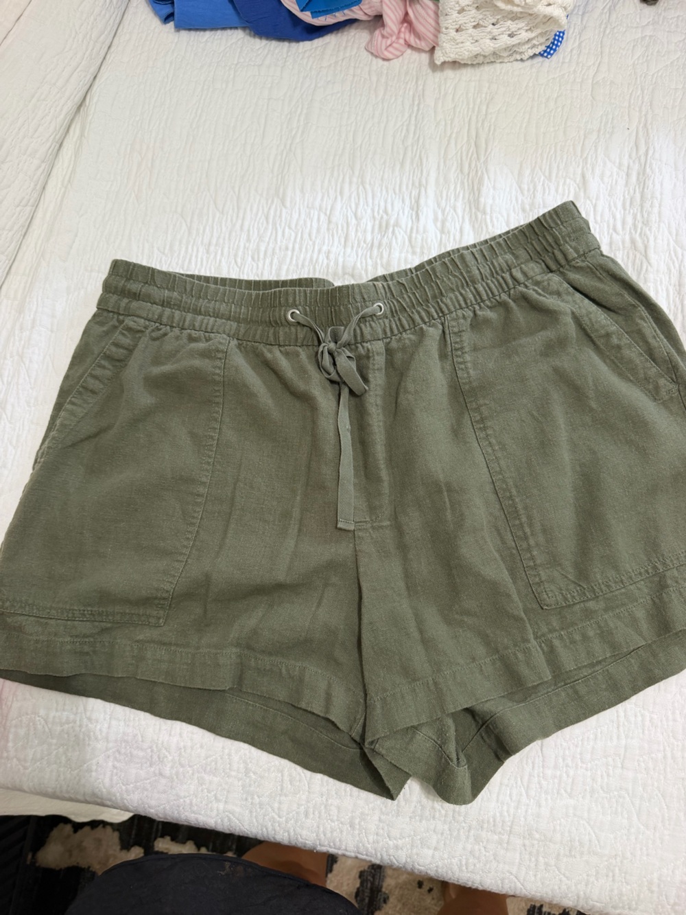 GAP Olive Green Drawstring Linen-Blend Women's Shorts